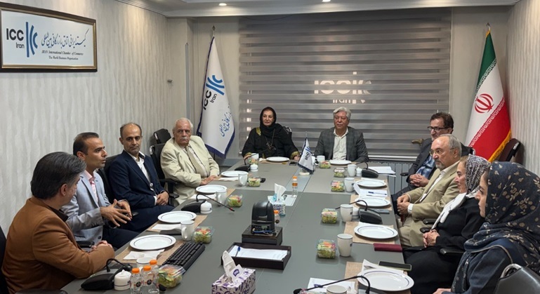 جلسه کارگروه بازبینی قواعد اینکوترمز2020 جهت ارسال بهICC پاریس، باحضورمحمدخزاعی دبیرکل کمیته ایرانی ICC